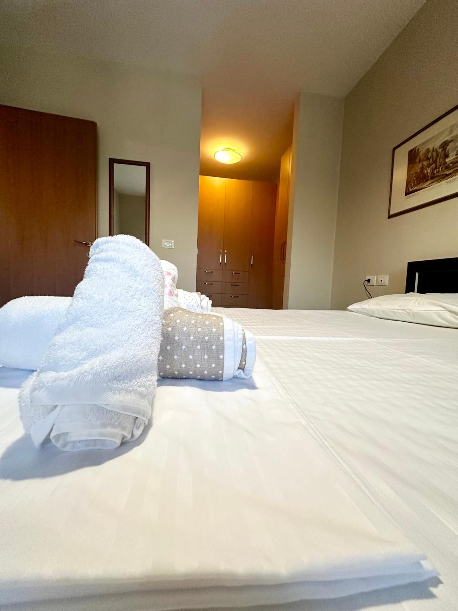 Kk Apartment Air Albania-Centrally Located Tirana Extérieur photo